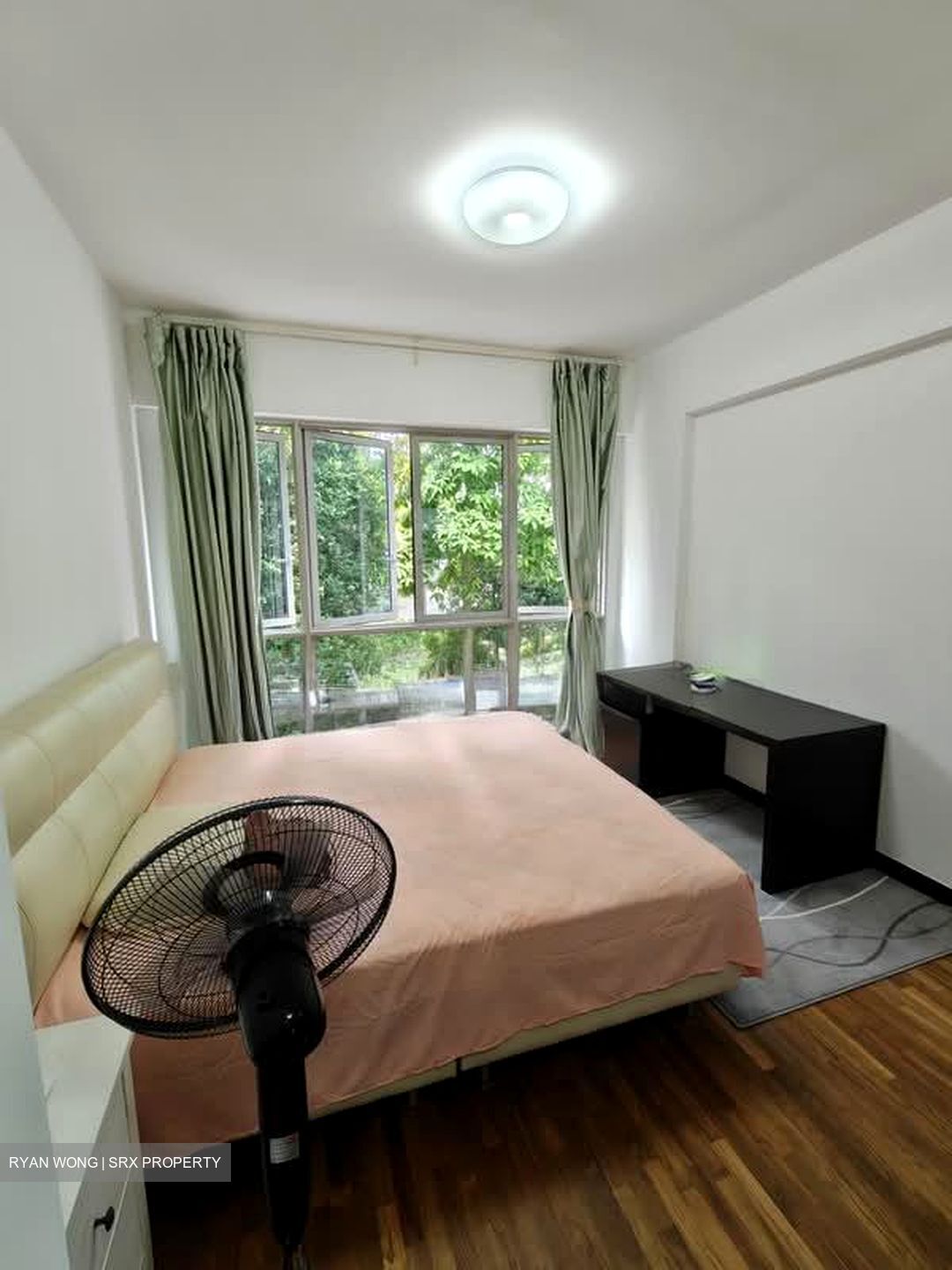 euHabitat (D14), Condominium #568093051